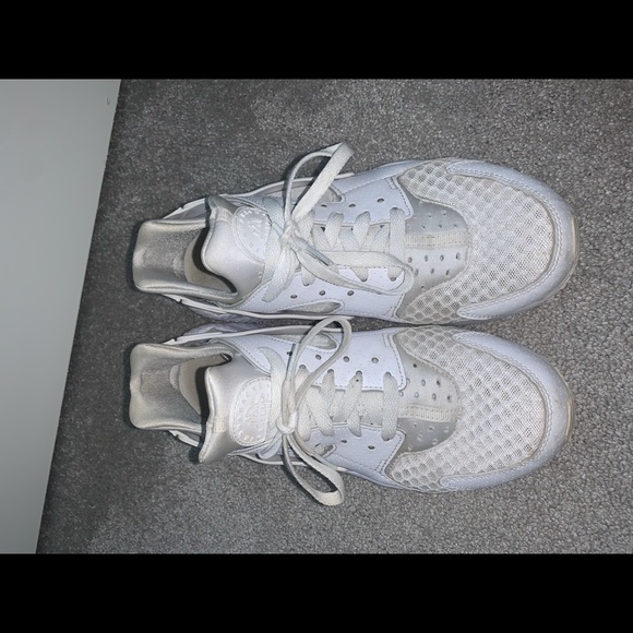 Nike Air Huarache - Picture 3 of 4